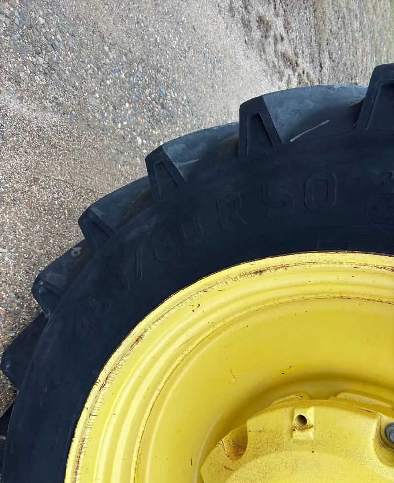 2011 John Deere 8335R photo 65