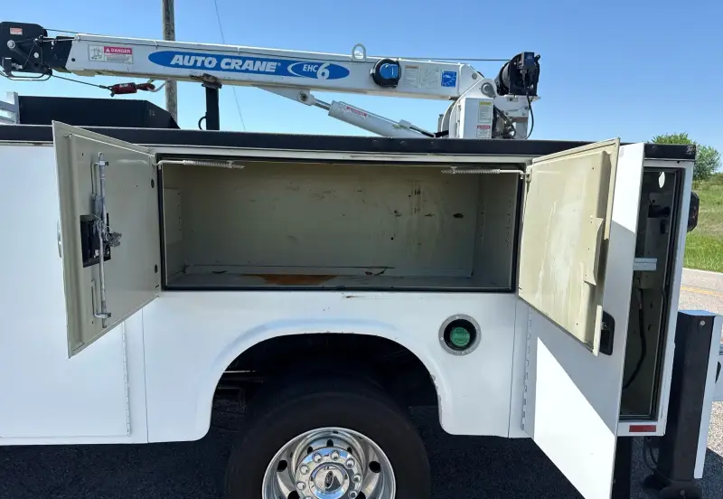 2019 Ford F550 Super Duty photo 13