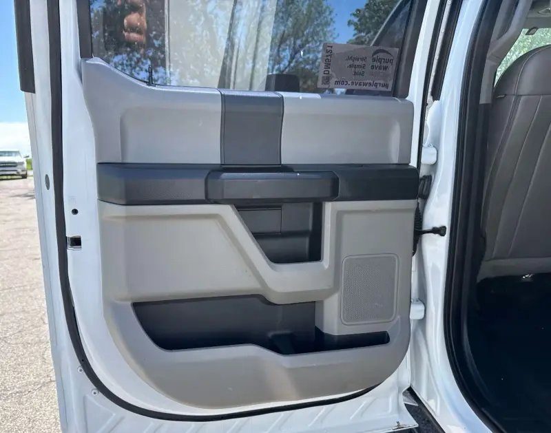 2019 Ford F550 Super Duty photo 80