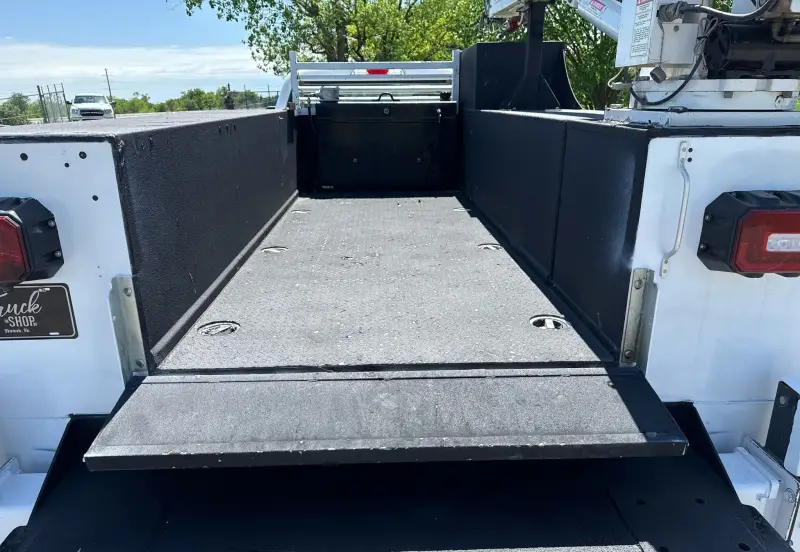 2019 Ford F550 Super Duty photo 18
