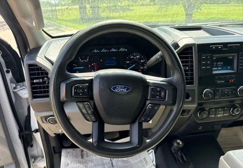 2019 Ford F550 Super Duty photo 62
