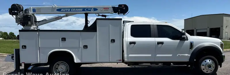 2019 Ford F550 Super Duty photo 4