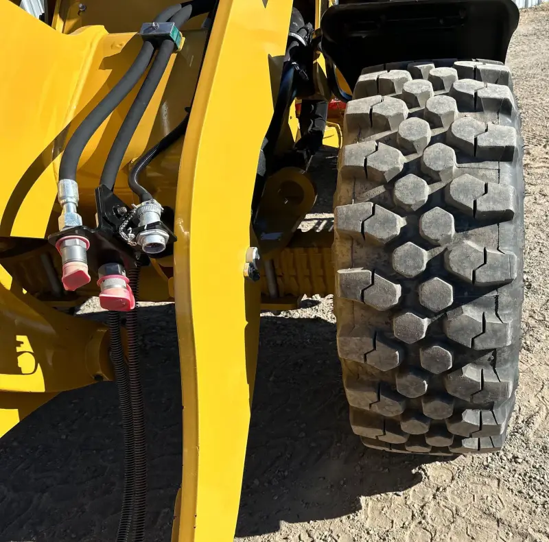 2023 Caterpillar 908 photo 109