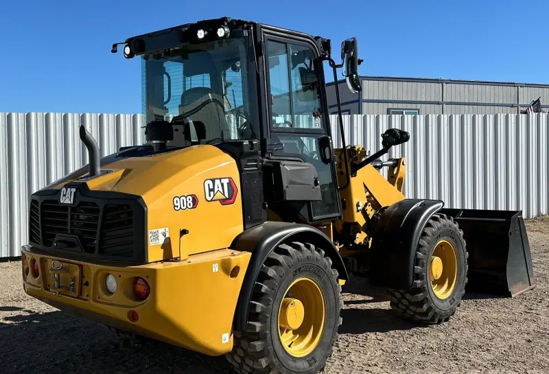 2023 Caterpillar 908 photo 5