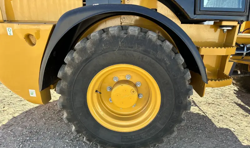 2023 Caterpillar 908 photo 112