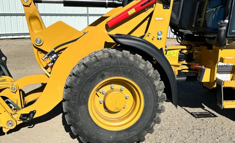 2023 Caterpillar 908 photo 108