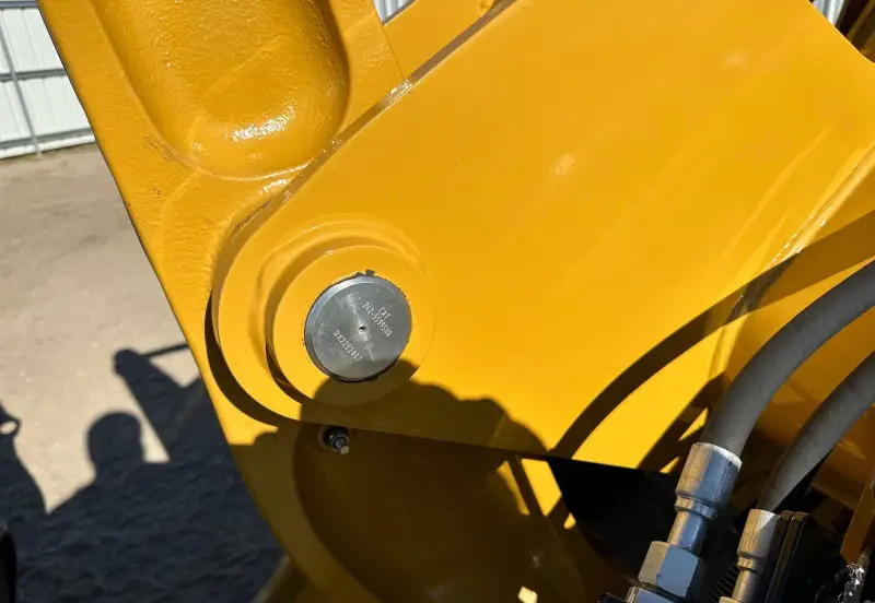 2023 Caterpillar 908 photo 24