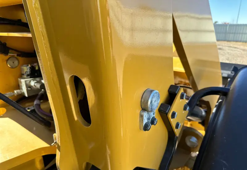 2023 Caterpillar 908 photo 40