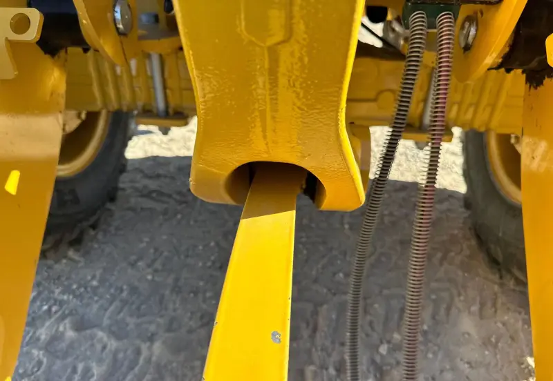 2023 Caterpillar 908 photo 18