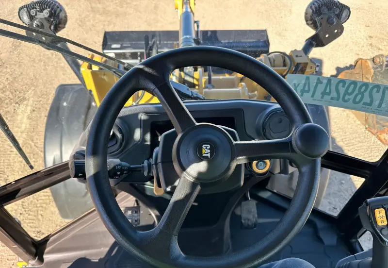 2023 Caterpillar 908 photo 72
