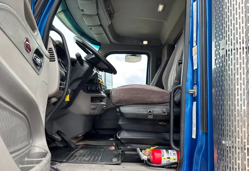 2019 Peterbilt 567 photo 43