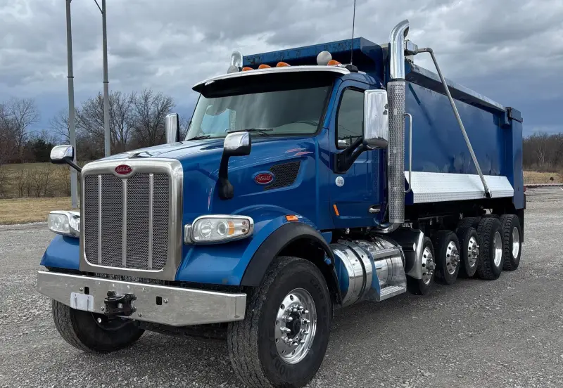 2019 Peterbilt 567 photo 1