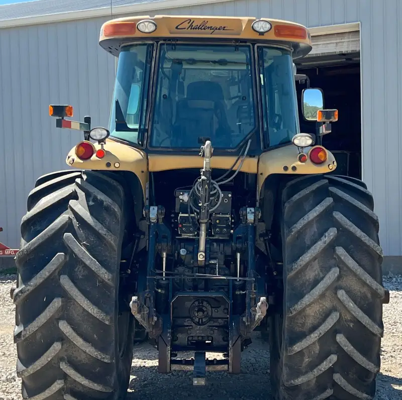 2005 Challenger MT665B photo 6