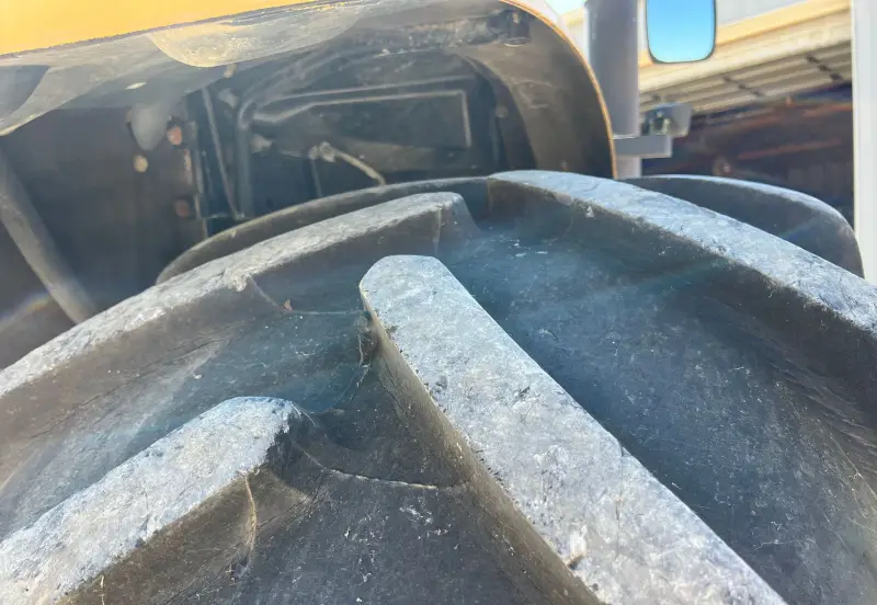 2005 Challenger MT665B photo 51