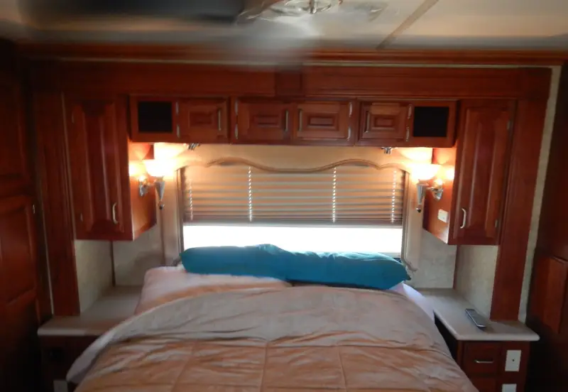2006 Fleetwood American Tradition photo 49