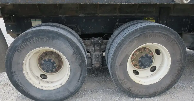 2012 Freightliner Coronado SD photo 38