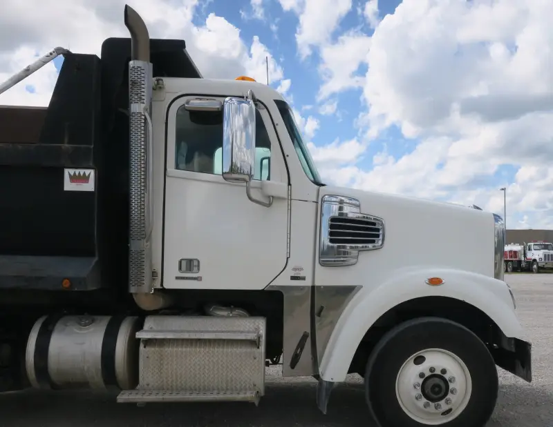 2012 Freightliner Coronado SD photo 45