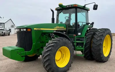 2000 John Deere 8410
