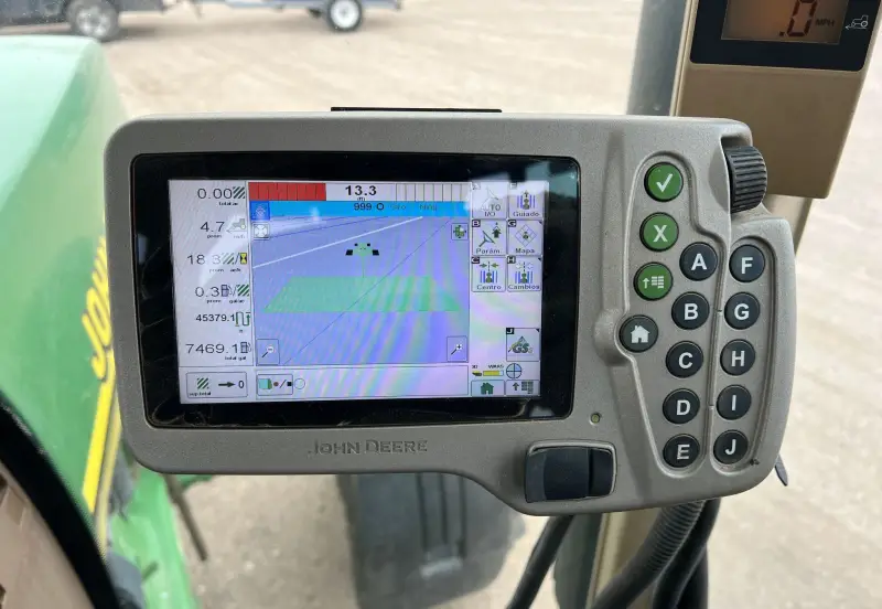 2000 John Deere 8410 photo 26