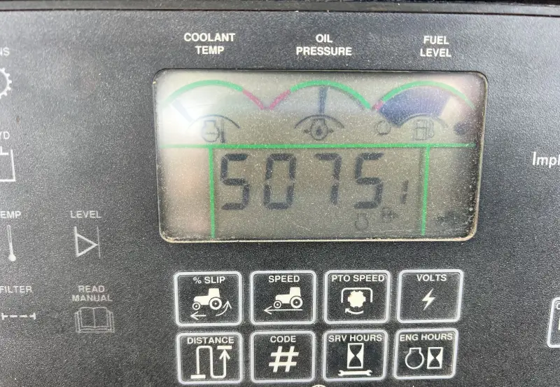 2000 John Deere 8410 photo 30