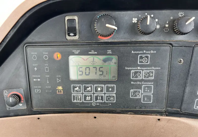 2000 John Deere 8410 photo 29