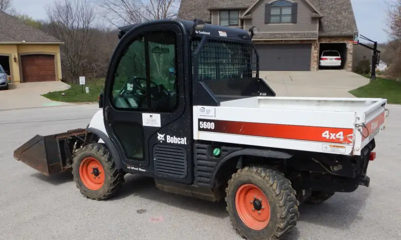 2012 Bobcat Toolcat 5600 photo 7