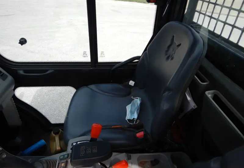 2012 Bobcat Toolcat 5600 photo 16