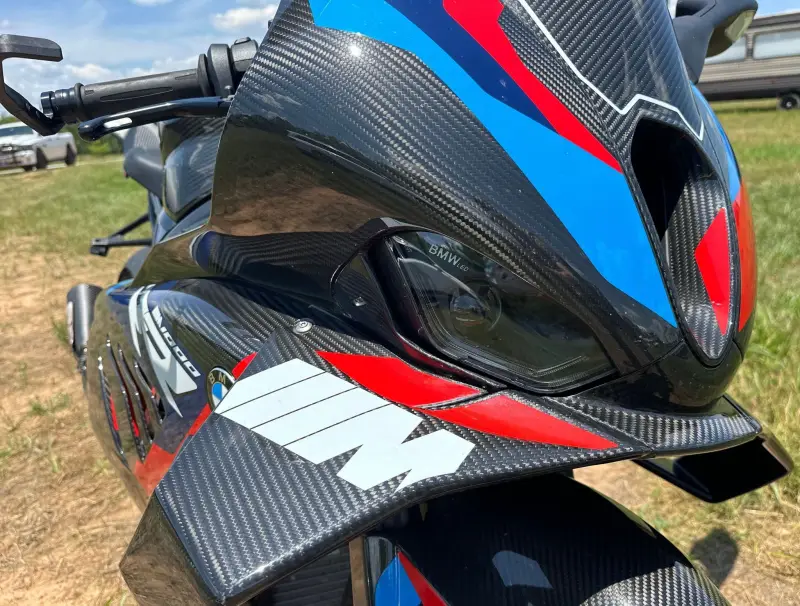2024 BMW M1000 photo 9
