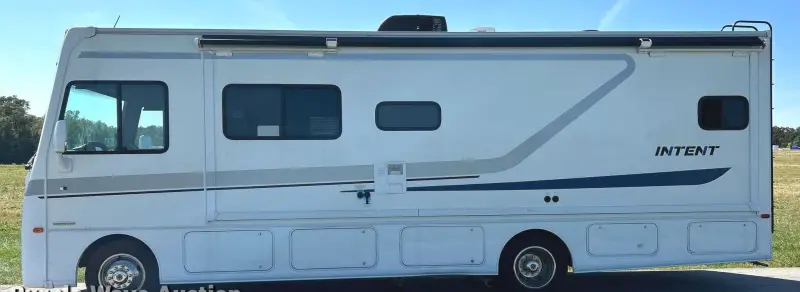 2018 Winnebago Intent photo 5