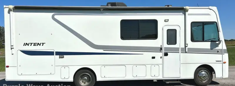 2018 Winnebago Intent photo 9